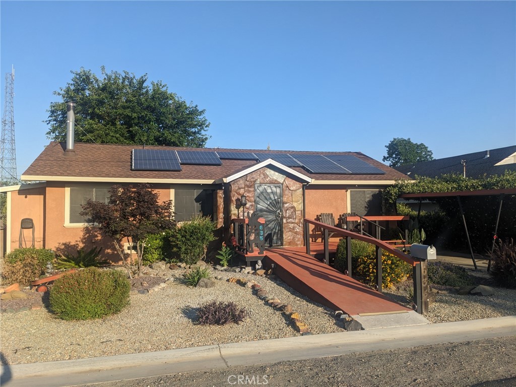 635 5th Street Property Photo 1