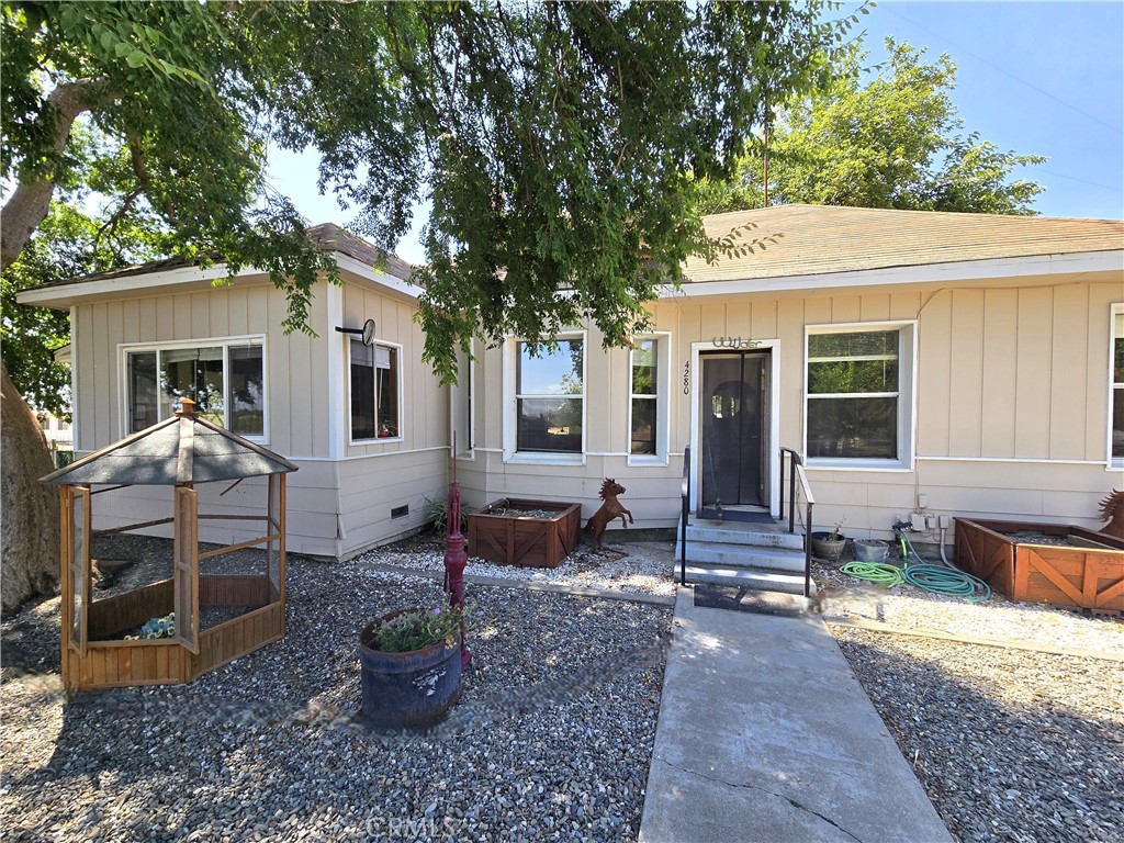 4280 County Road N Property Photo 1