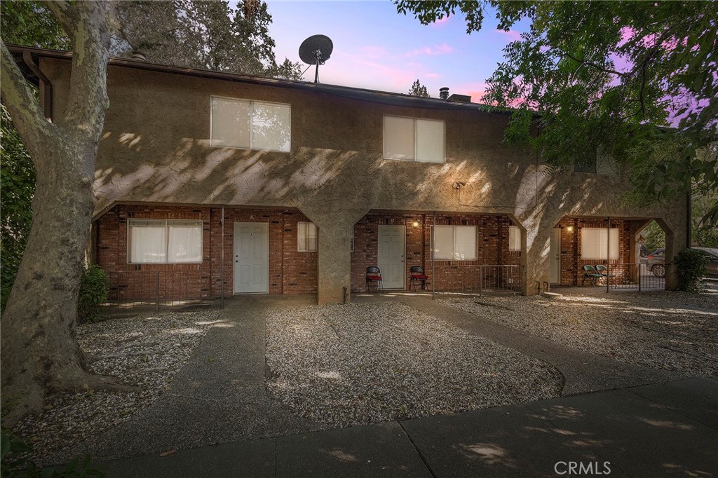 403 Maple Street Property Photo 1