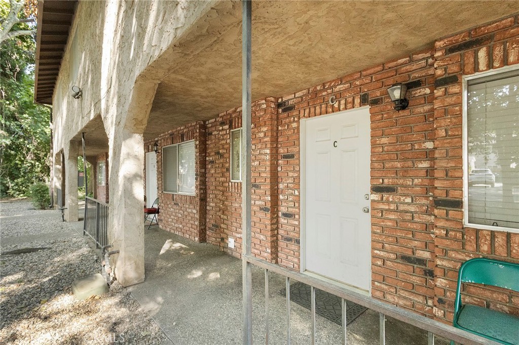 403 Maple Street Property Photo 12