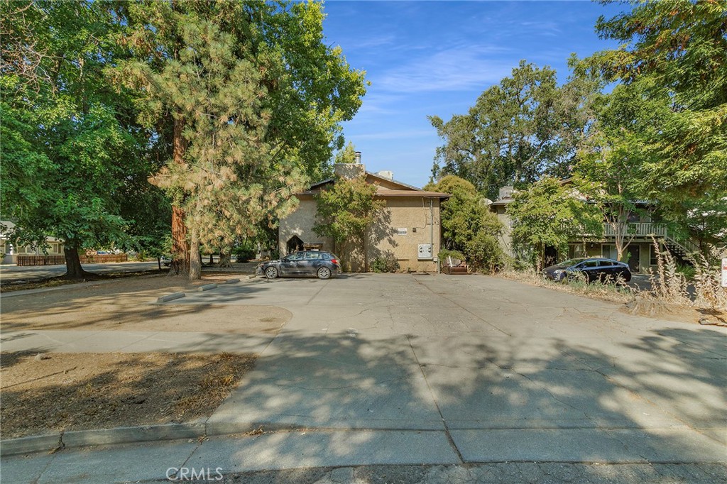 403 Maple Street Property Photo 13