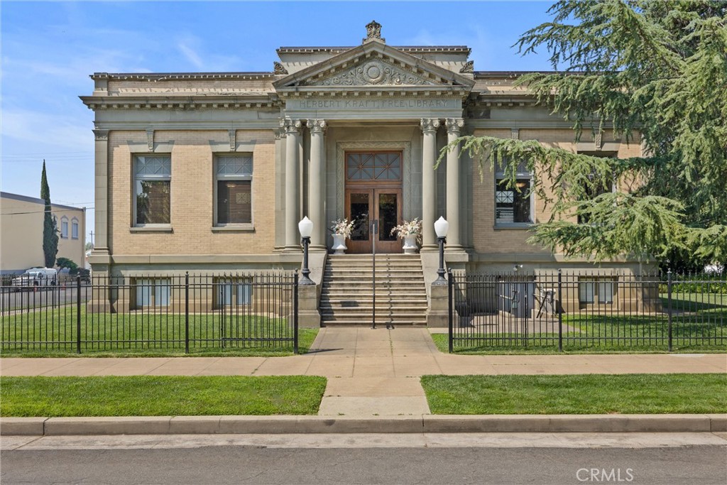 909 Jefferson Street Property Photo 1