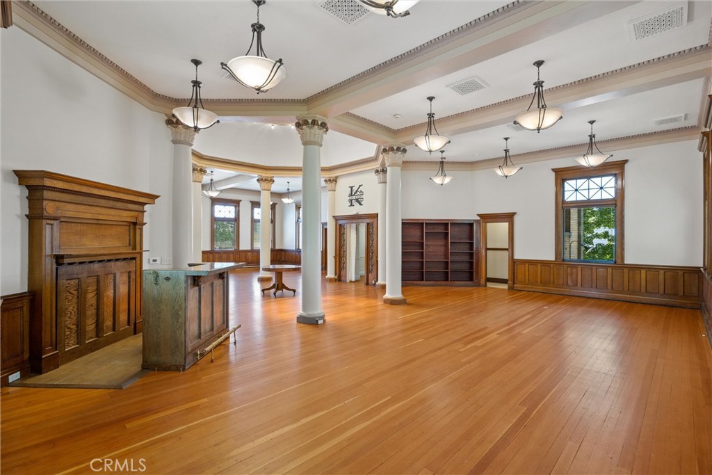 909 Jefferson Street Property Photo 14
