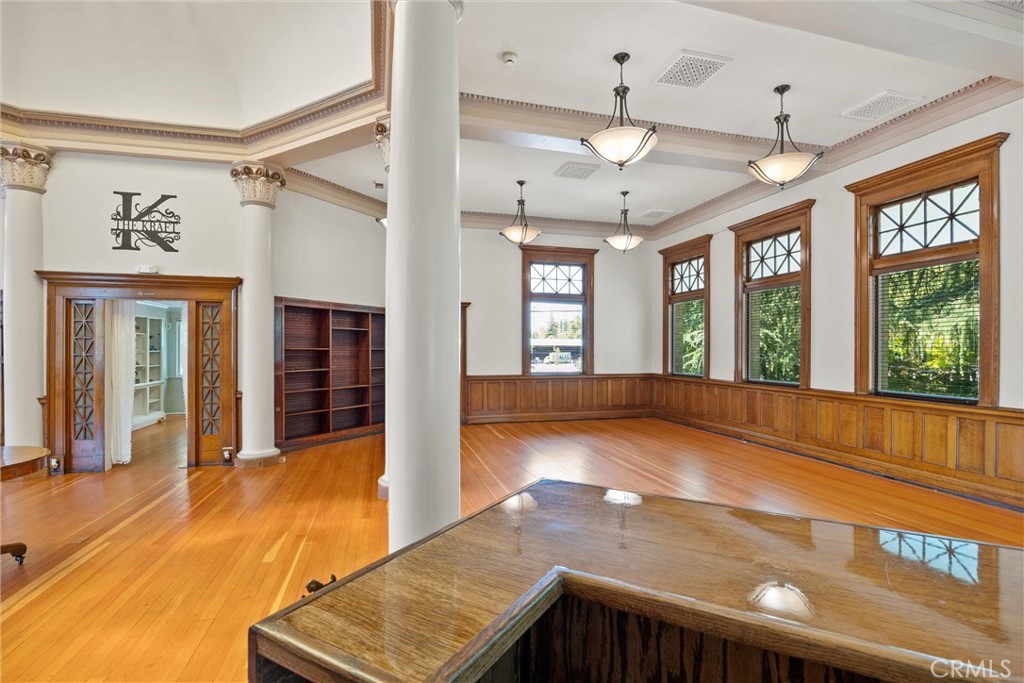 909 Jefferson Street Property Photo 16