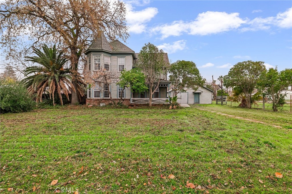 707 Marin Street Property Photo 1