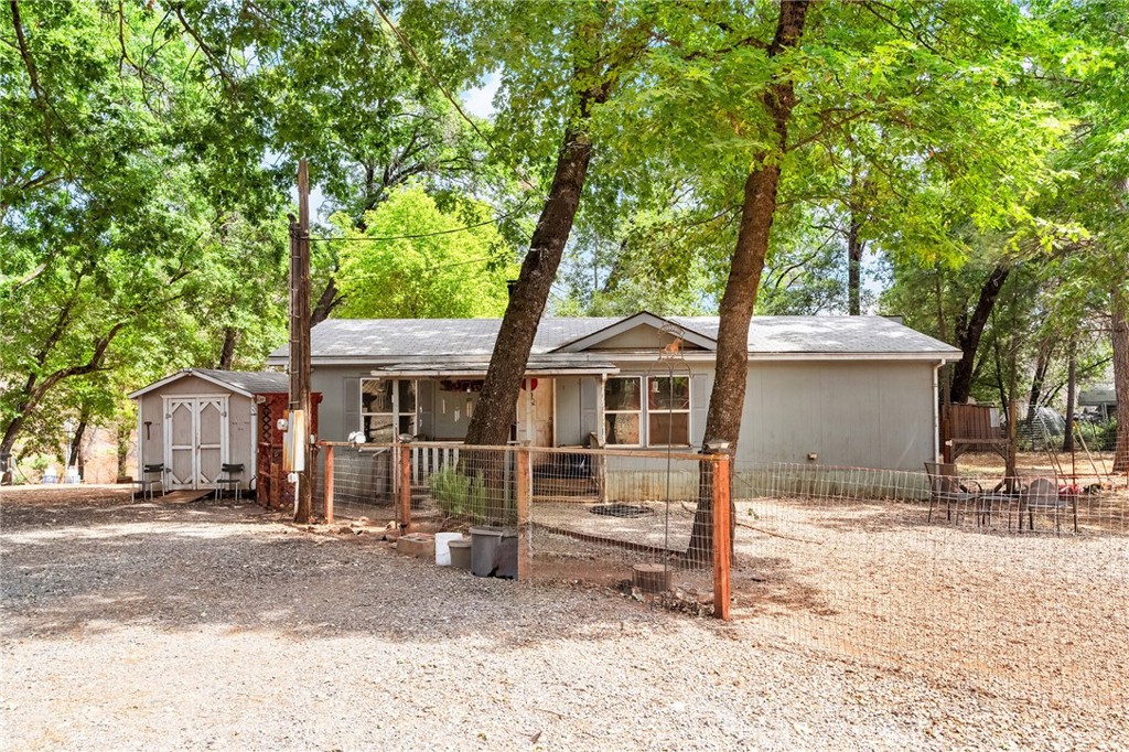 24 Brooks Drive Property Photo 1
