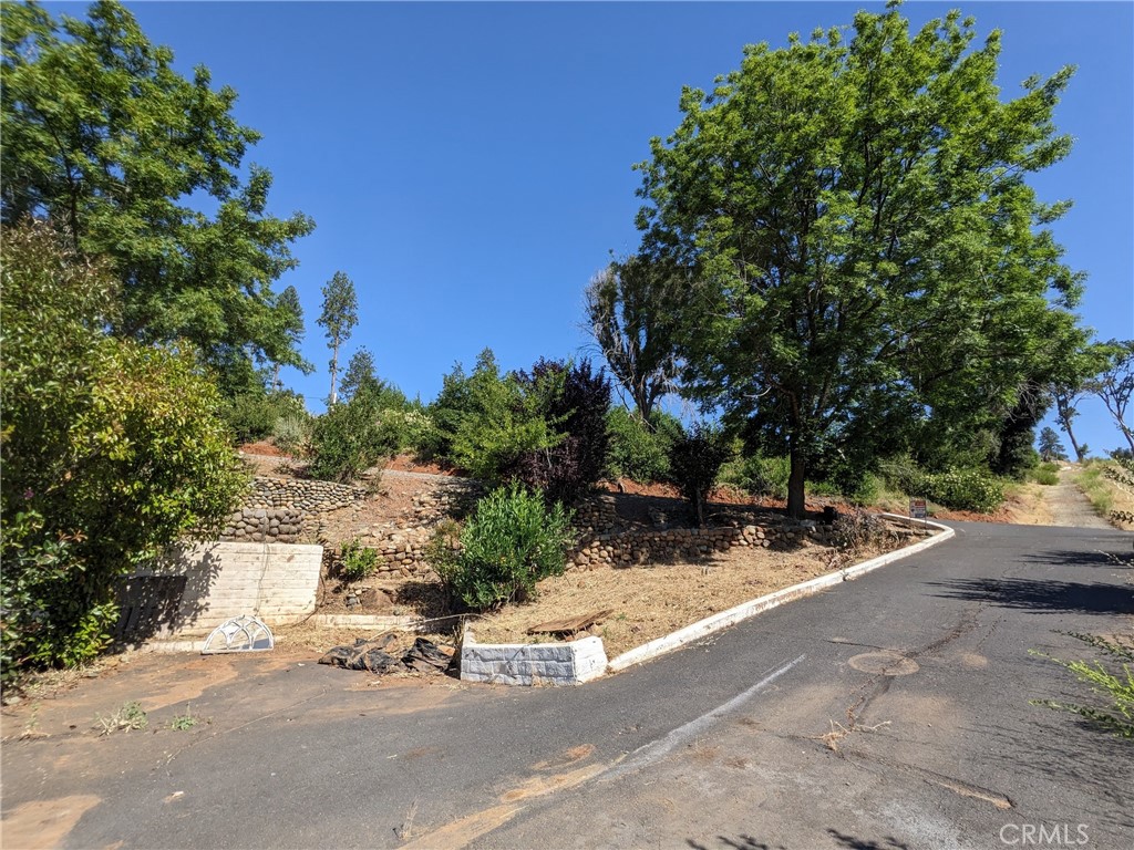 1880 Stearns Road Property Photo 29