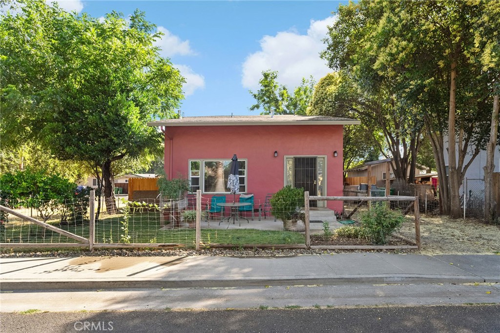 1712 Sherman Avenue Property Photo 4