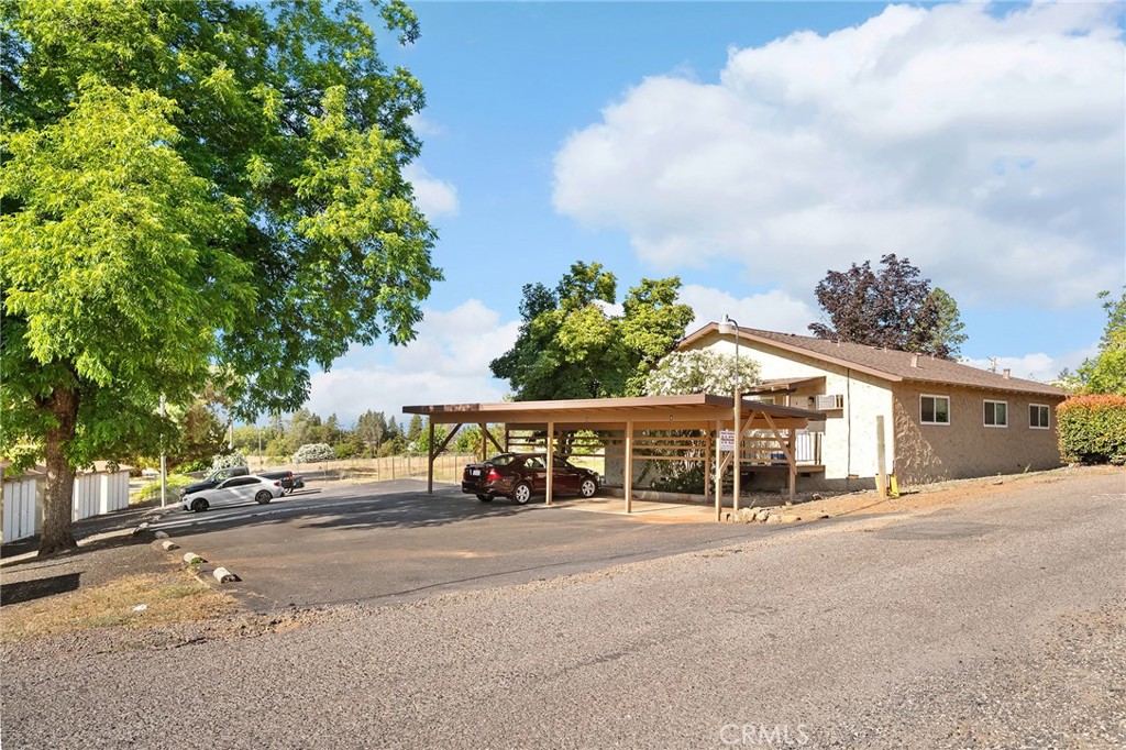 6118 Clark Property Photo 15