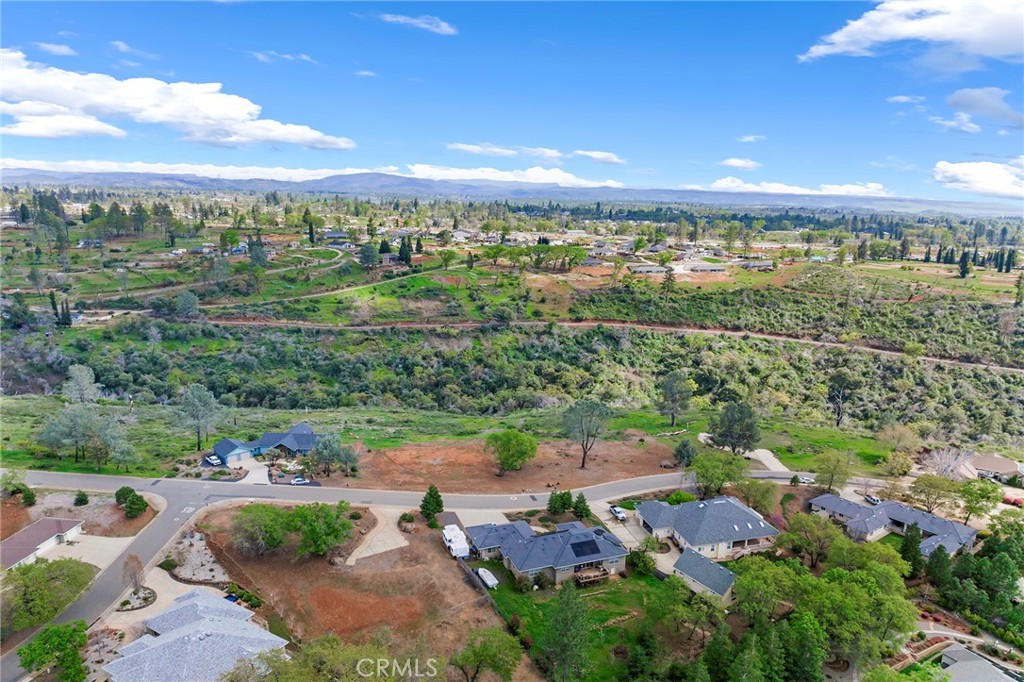 5805 Acorn Ridge Drive Property Photo 4