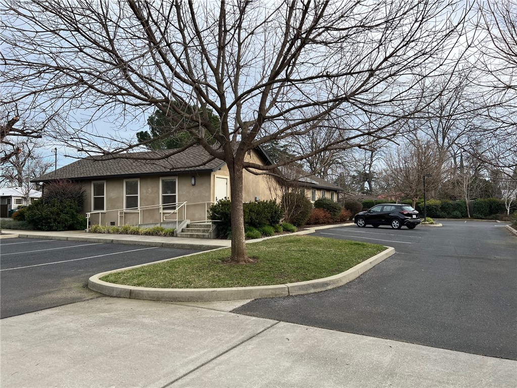 2045 Magnolia Avenue Property Photo 7