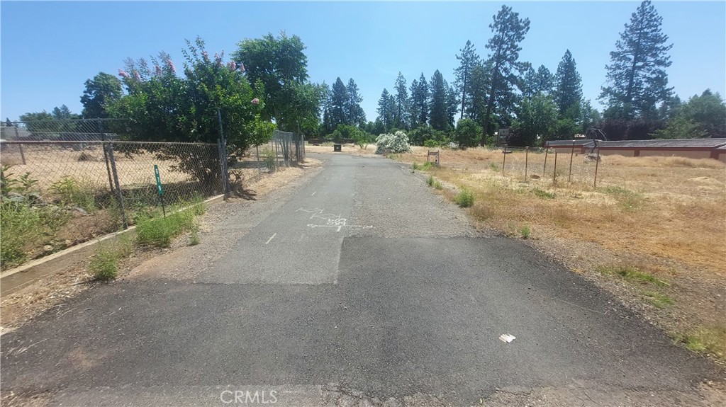 679 Memorial Way Property Photo 10