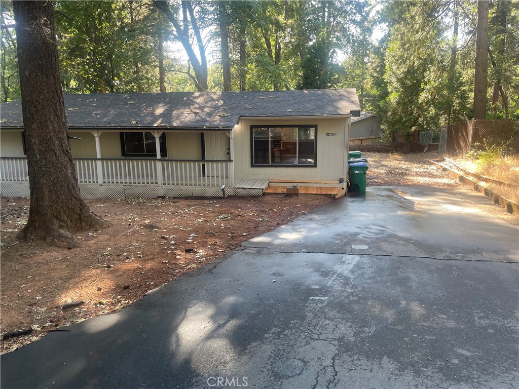 14617 Carnegie Road Property Photo 1