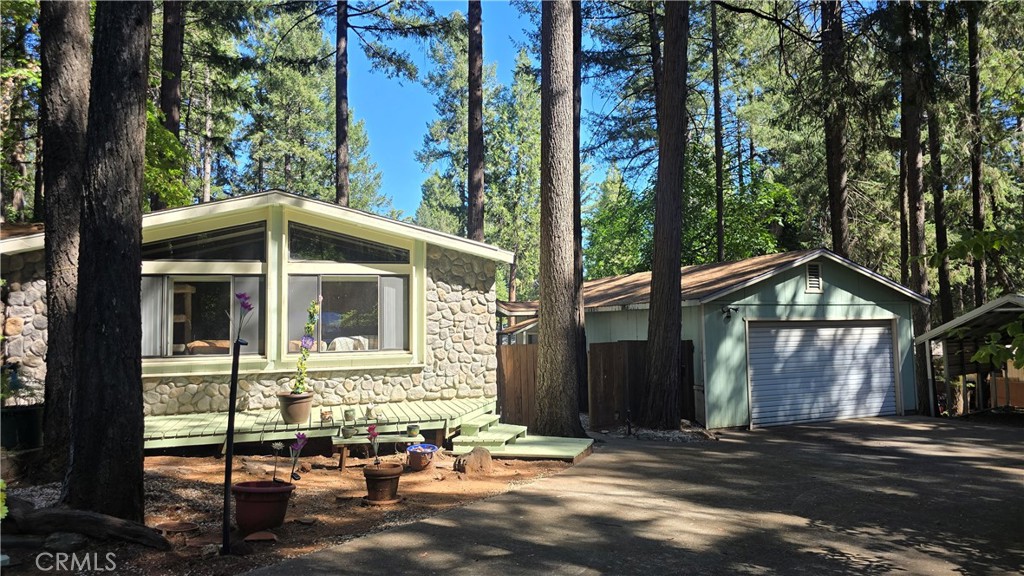 6170 Kilgord Court Property Photo 1