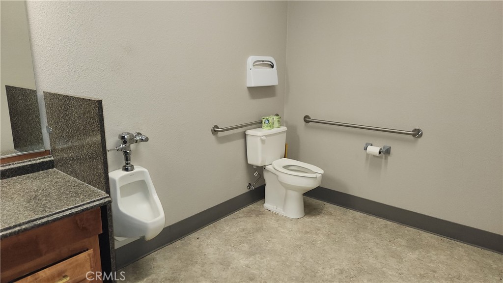 1367 E Lassen Avenue Property Photo 18