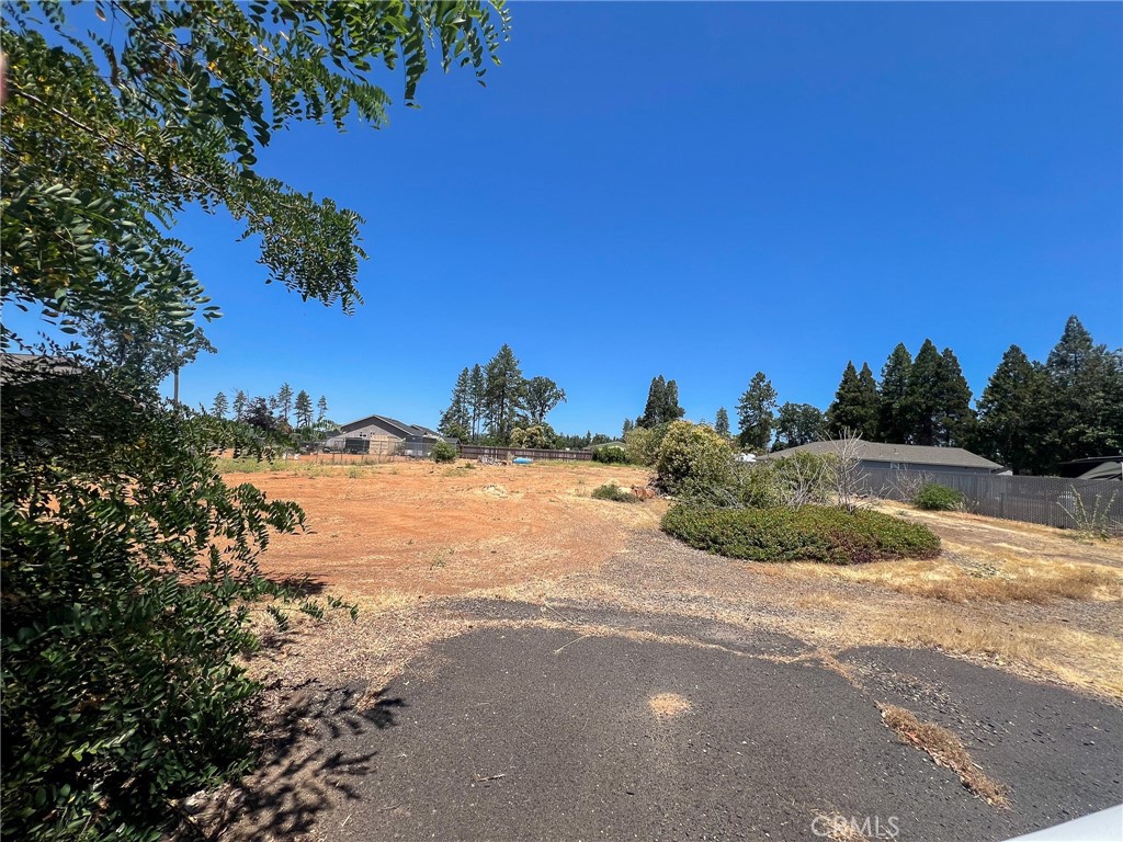 1127 & 1131 Pearson Road Property Photo 1