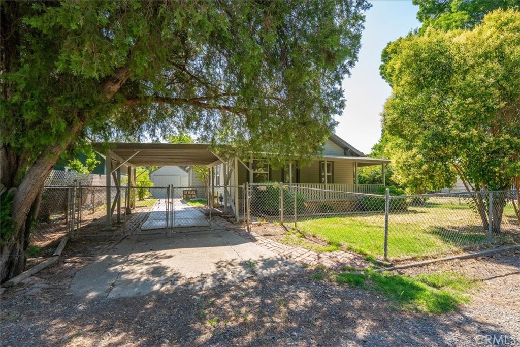 525 San Mateo Avenue Property Photo 1