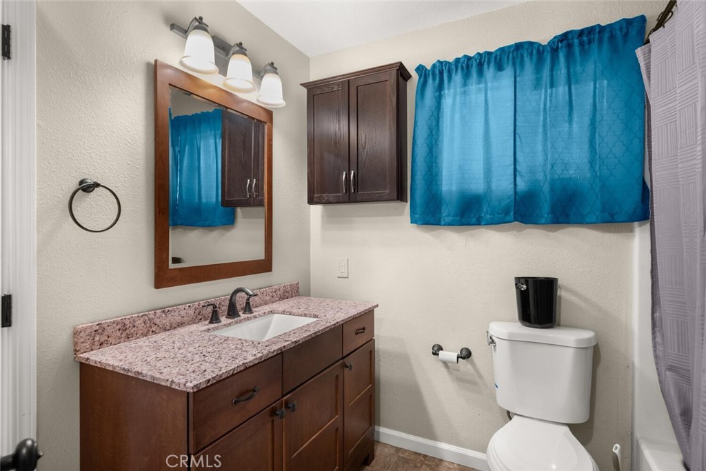 71 School Street Property Photo 19