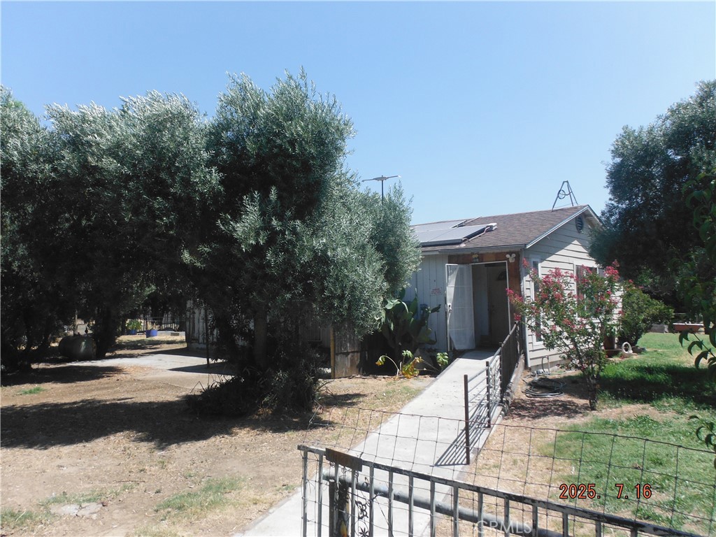23210 Flournoy Avenue Property Photo 1