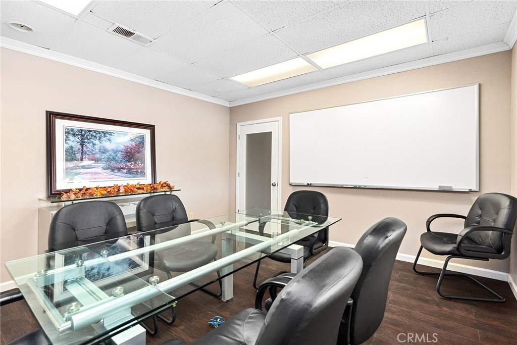 6333 Skyway Property Photo 10