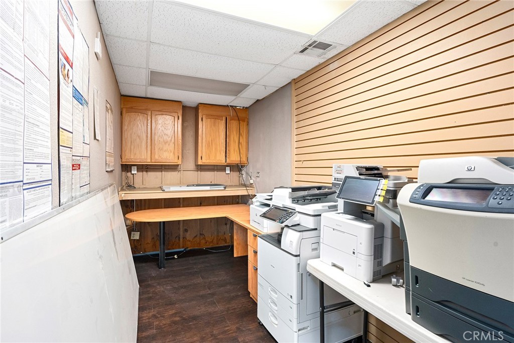 6333 Skyway Property Photo 13