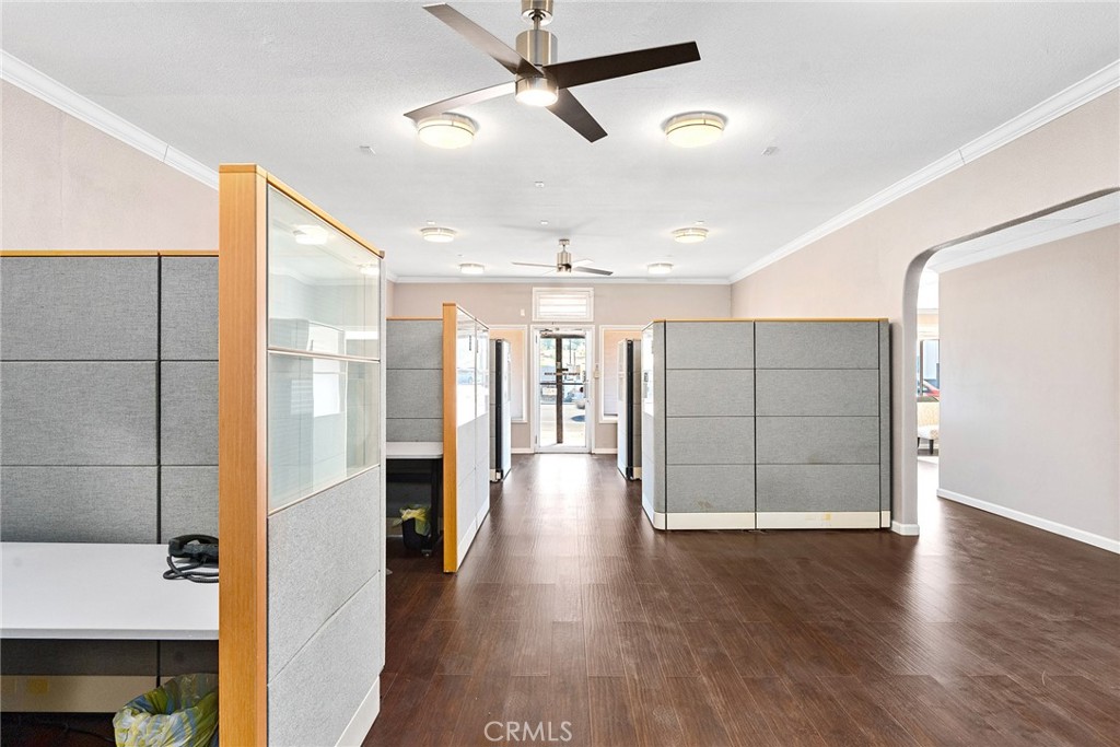 6333 Skyway Property Photo 15