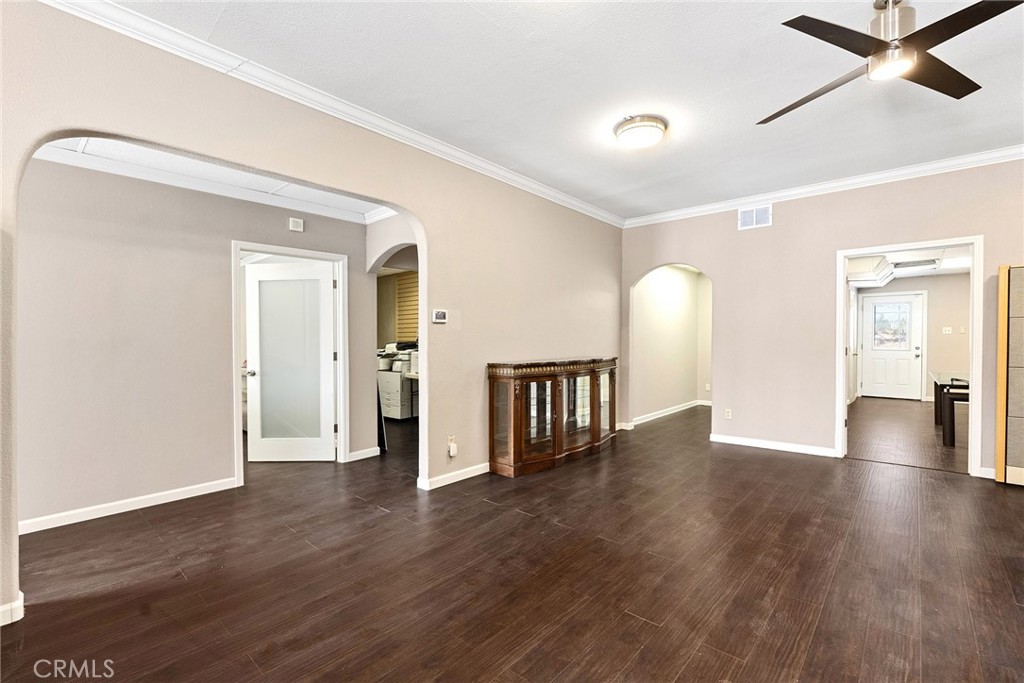 6333 Skyway Property Photo 16