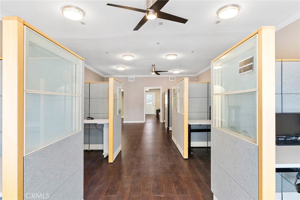 6333 Skyway Property Photo 18