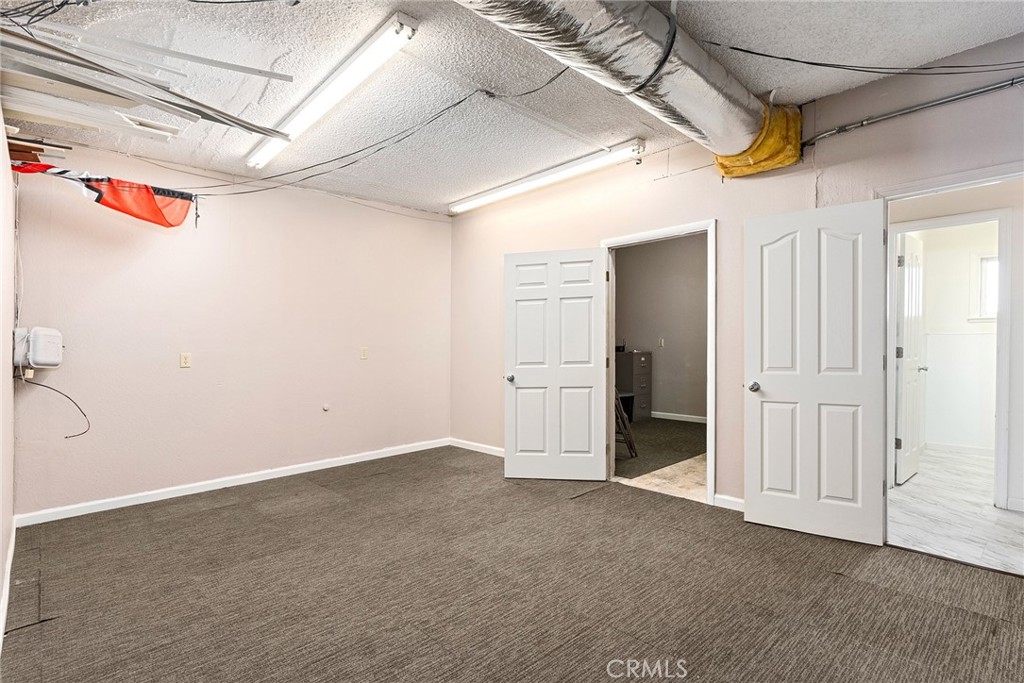 6333 Skyway Property Photo 23