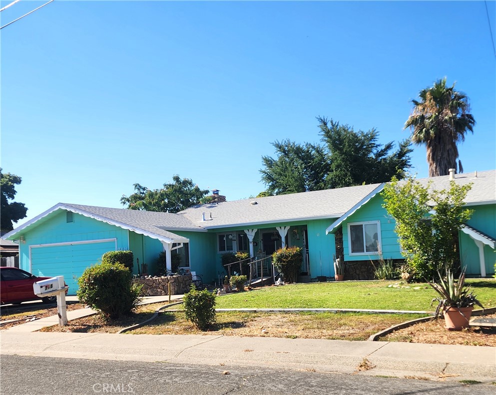 718 W Monterey Street Property Photo 1