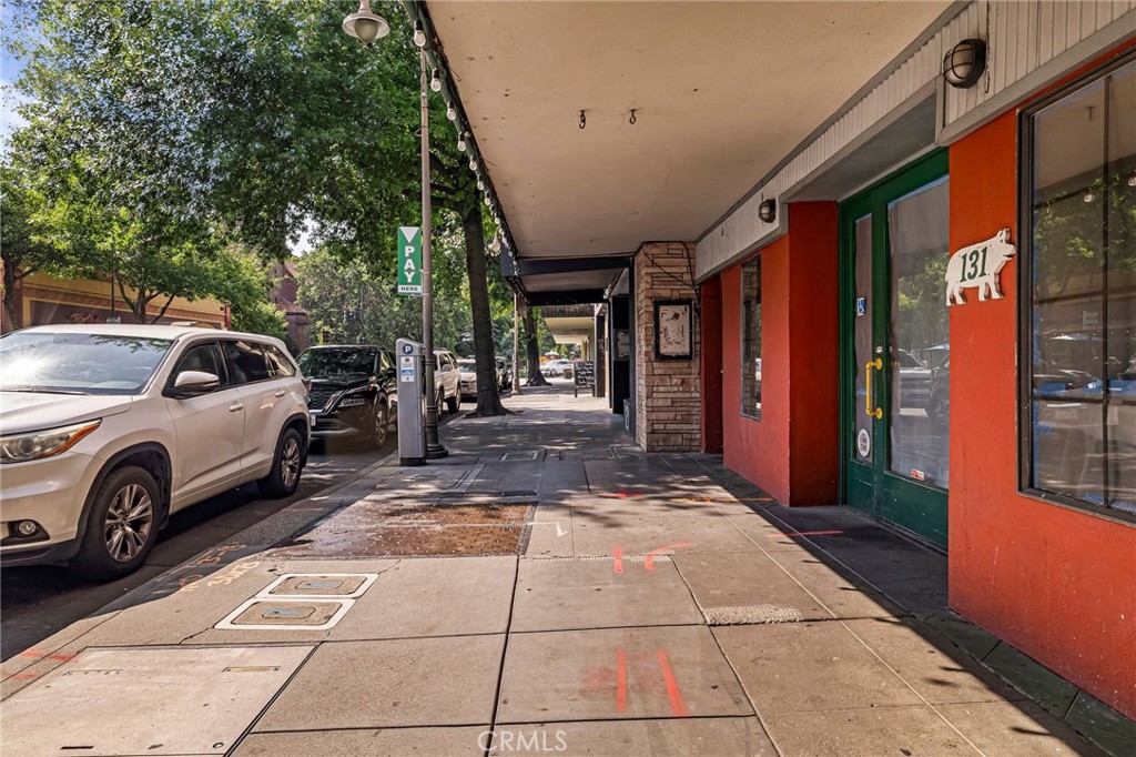 131 Broadway Street Property Photo 3