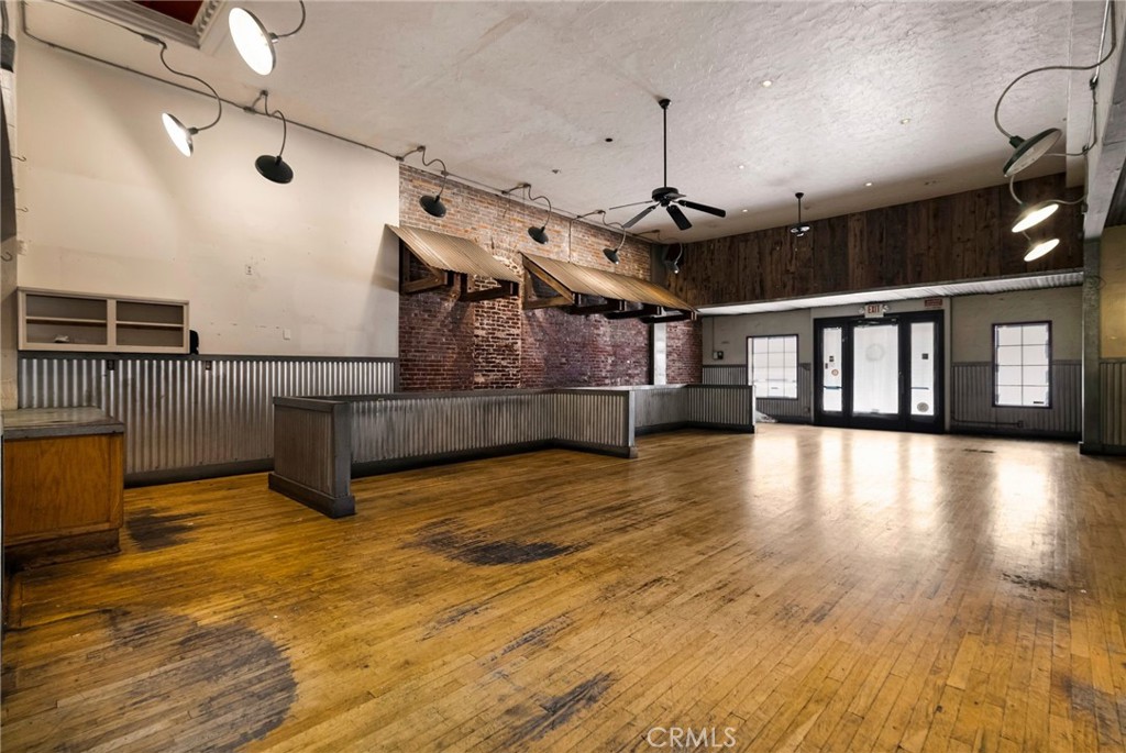 131 Broadway Street Property Photo 15