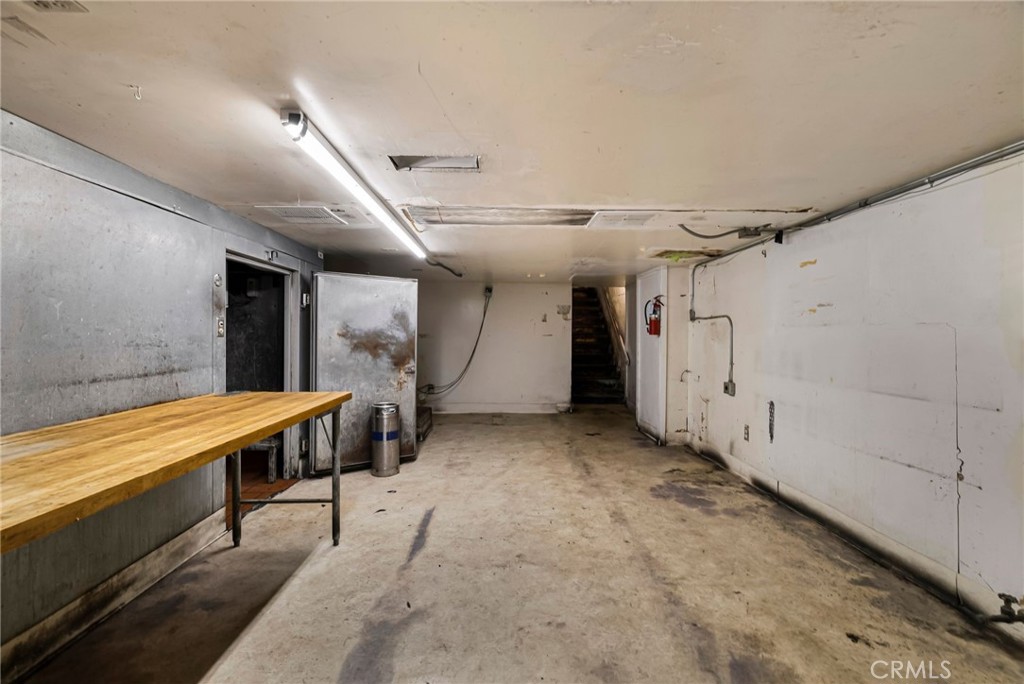 131 Broadway Street Property Photo 32