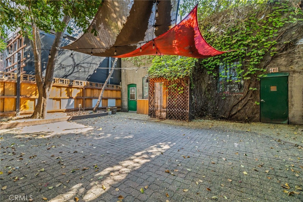 131 Broadway Street Property Photo 38