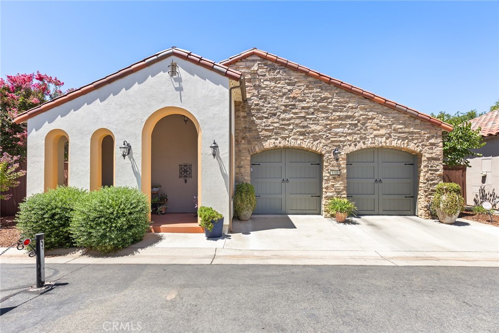 1109 Kentfield Road Property Photo 1