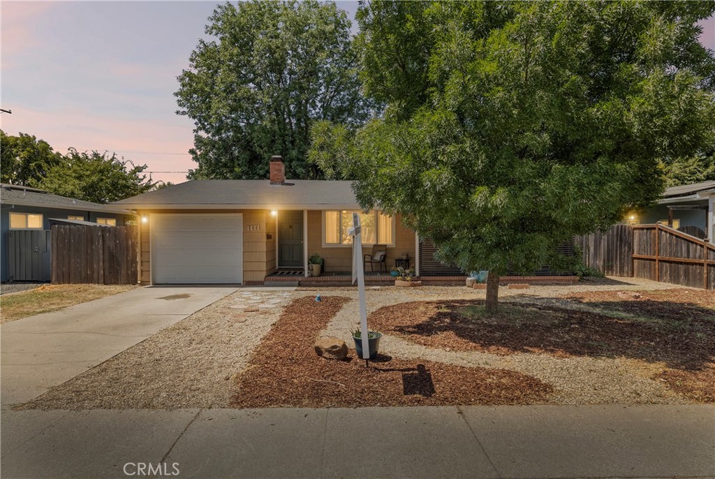 1411 Arbutus Avenue Property Photo 1