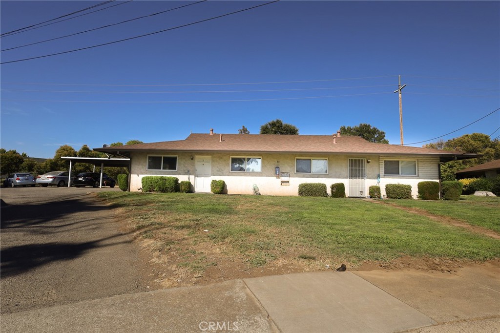 40 Coral Circle Property Photo 1