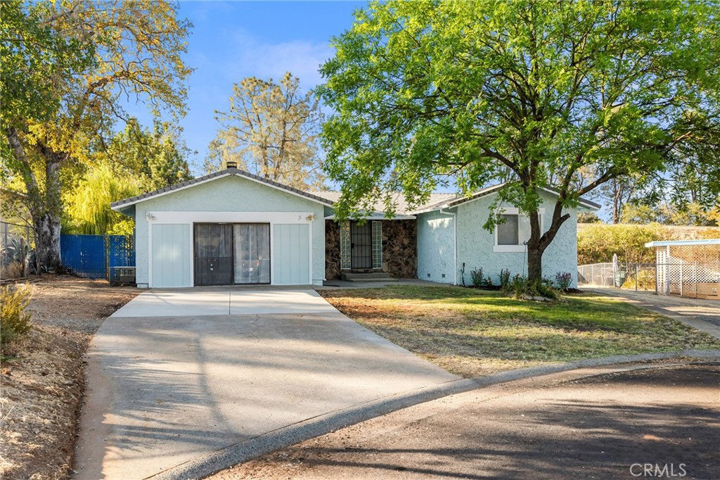 3 Stallion Court Property Photo 1