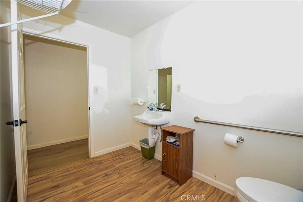 5610 Skyway Property Photo 13