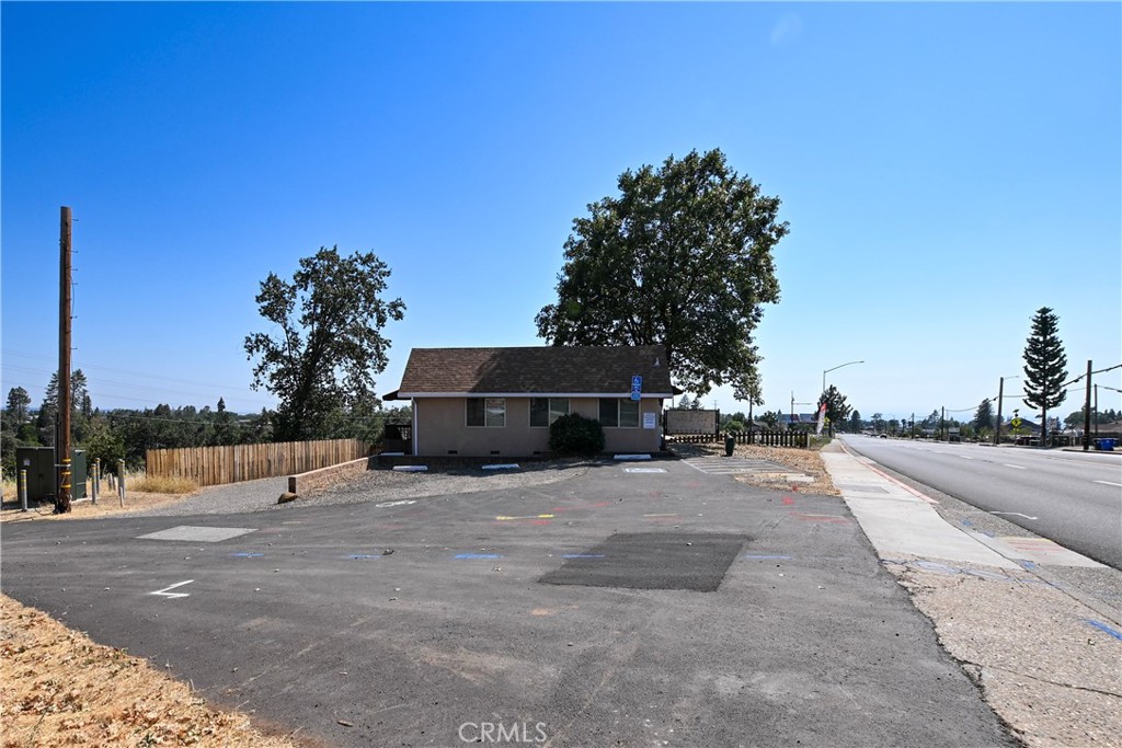 5610 Skyway Property Photo 23