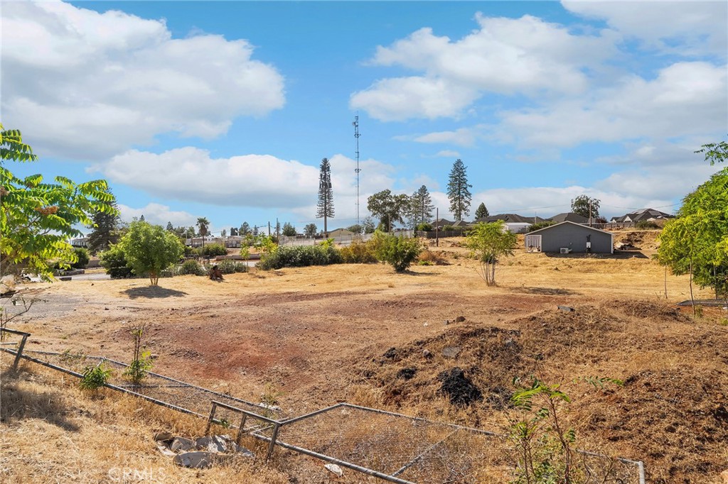 5447 Skyway Property Photo 5