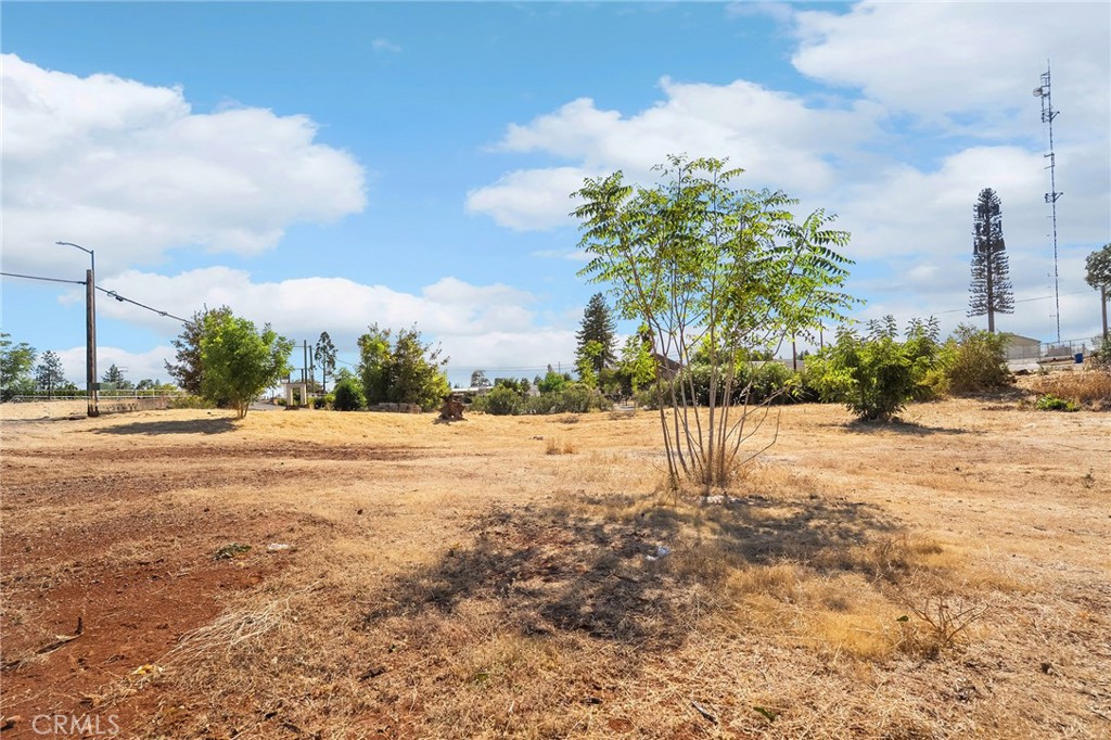 5447 Skyway Property Photo 7