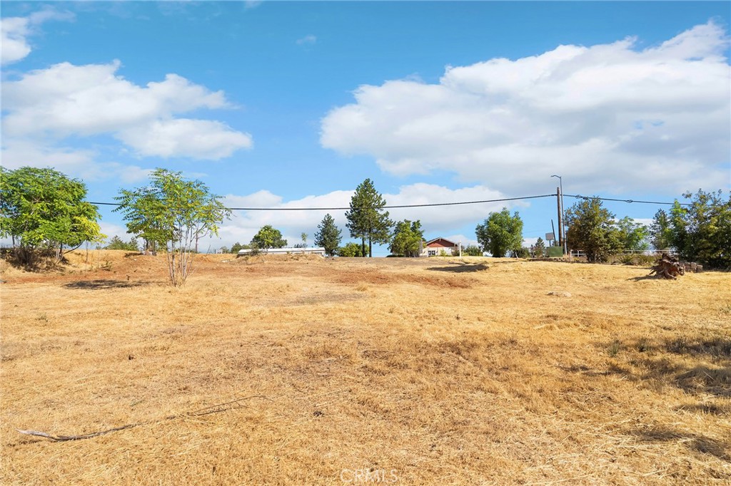 5447 Skyway Property Photo 8