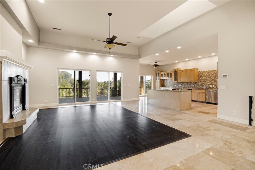 129 Valley Ridge Drive Property Photo 16