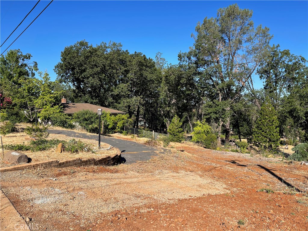 237 Redbud Property Photo 11