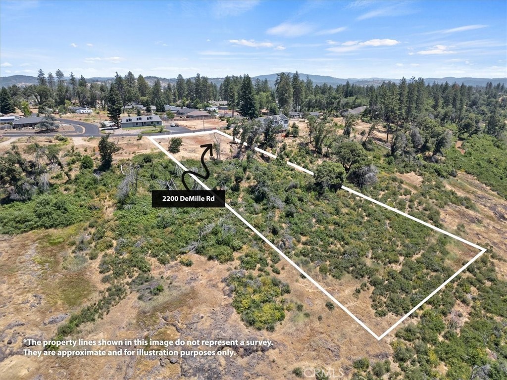 2200 De Mille Road Property Photo 6