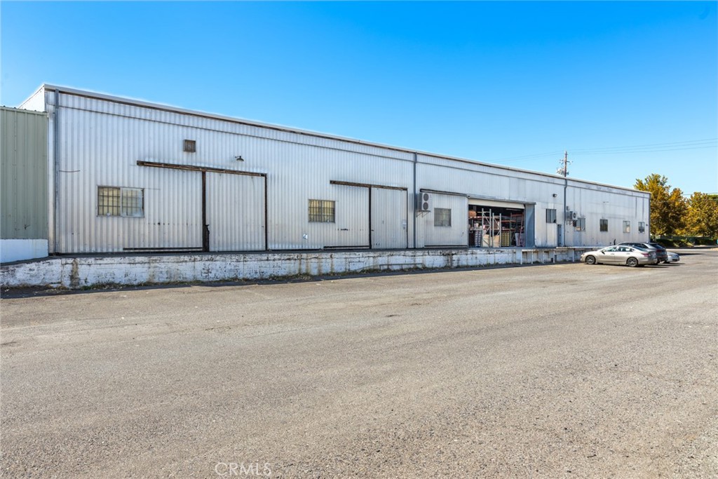 265 Boeing Avenue Property Photo 2