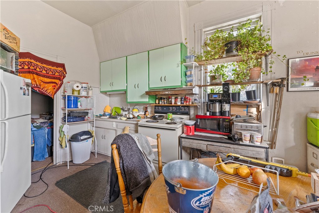 501 Walnut Property Photo 16