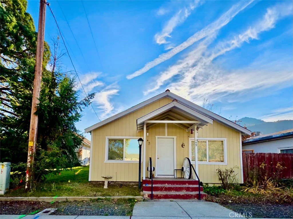 149 Diggles St Property Photo 2