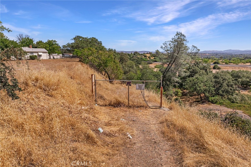 405 Grand Property Photo 6